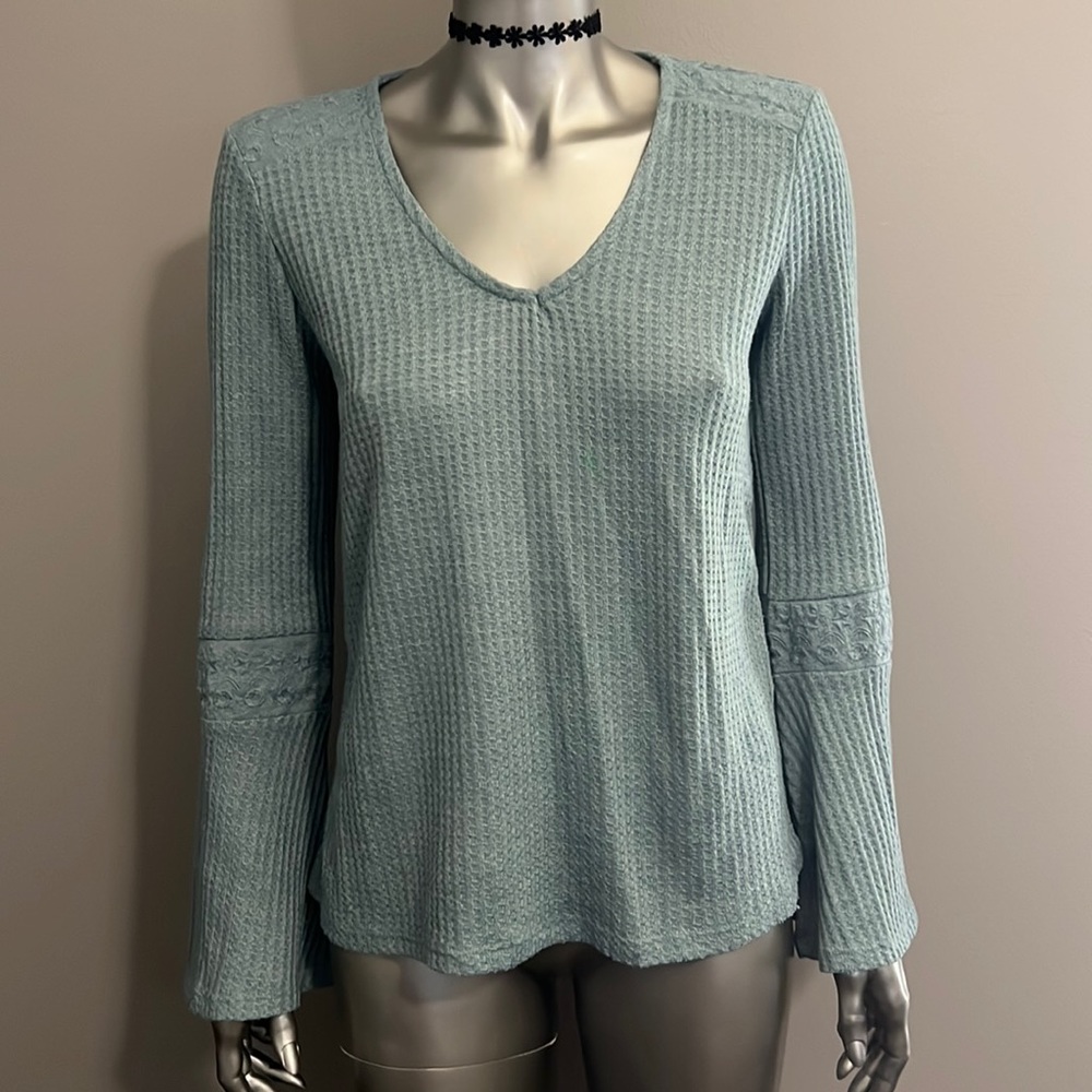 Lucky Brand Waffle Knit Bell Sleeve‎ Top